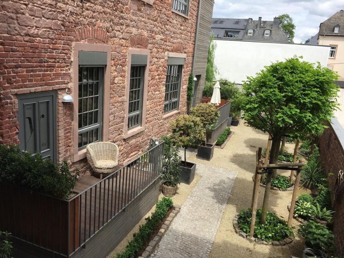 Exklusive Designferienwohnung The Backyard Tby 02 トリーア エクステリア 写真